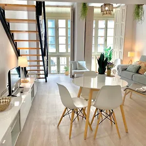 Appartamento Homely Loft Especerías, Málaga